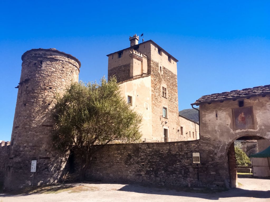 Castello Sarriod de la Tour - Valle Aosta - In Viaggio Con Monica
