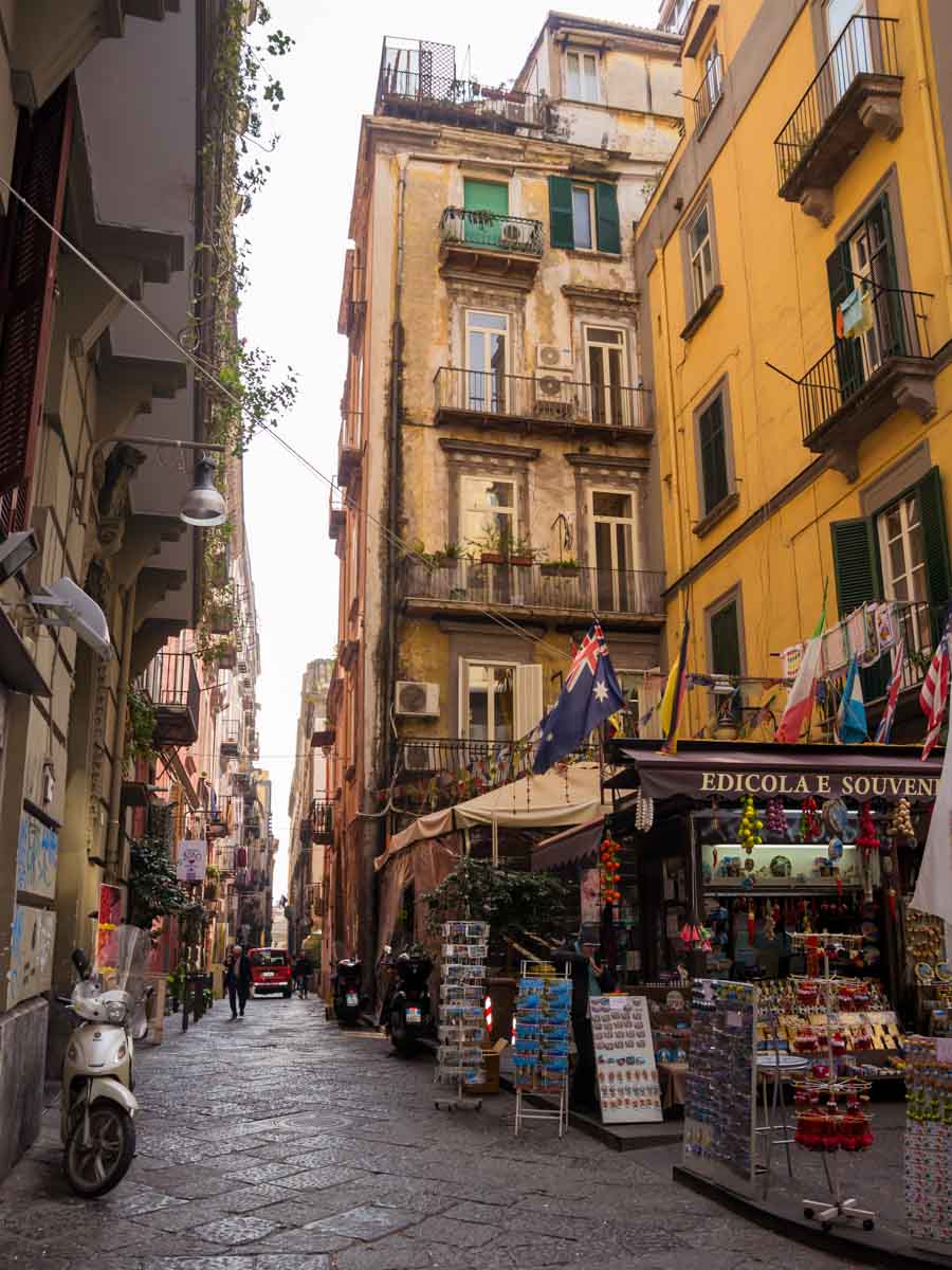 Napoli: cosa vedere in 3 giorni - Spaccanapoli