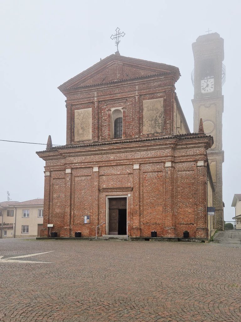 Serravalle Langhe chiesa